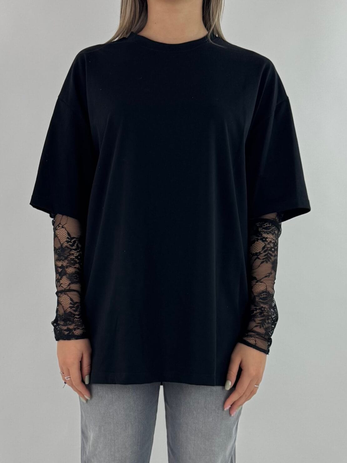 T-shirt pizzo nera