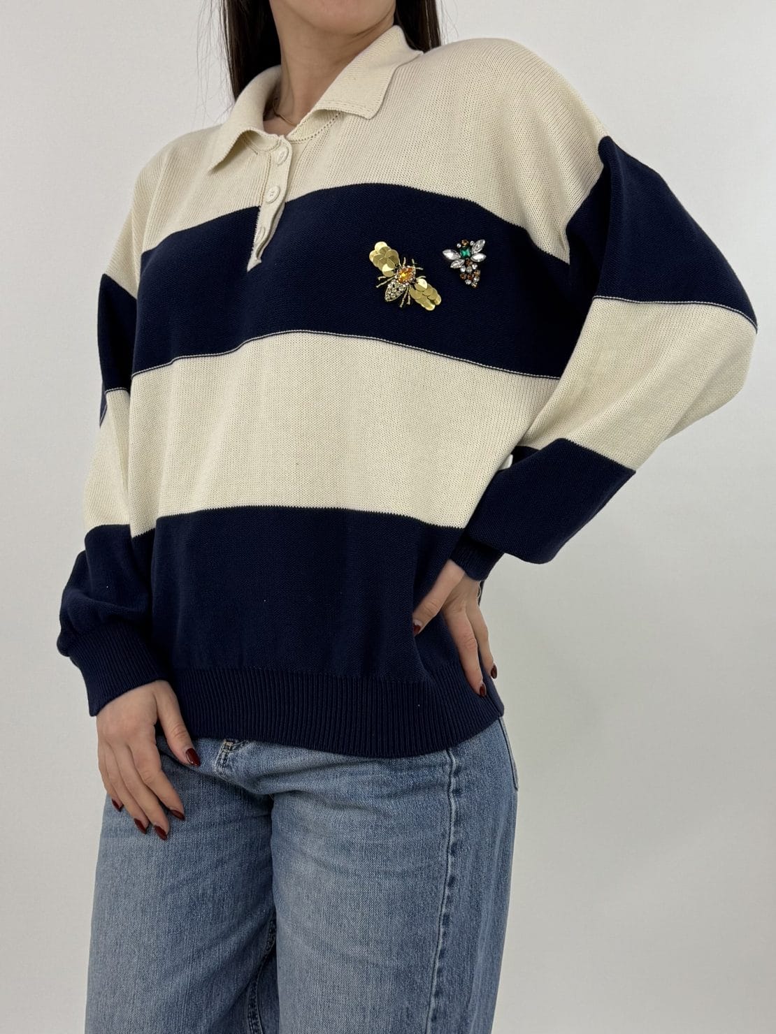 Polo con ape panna/blu