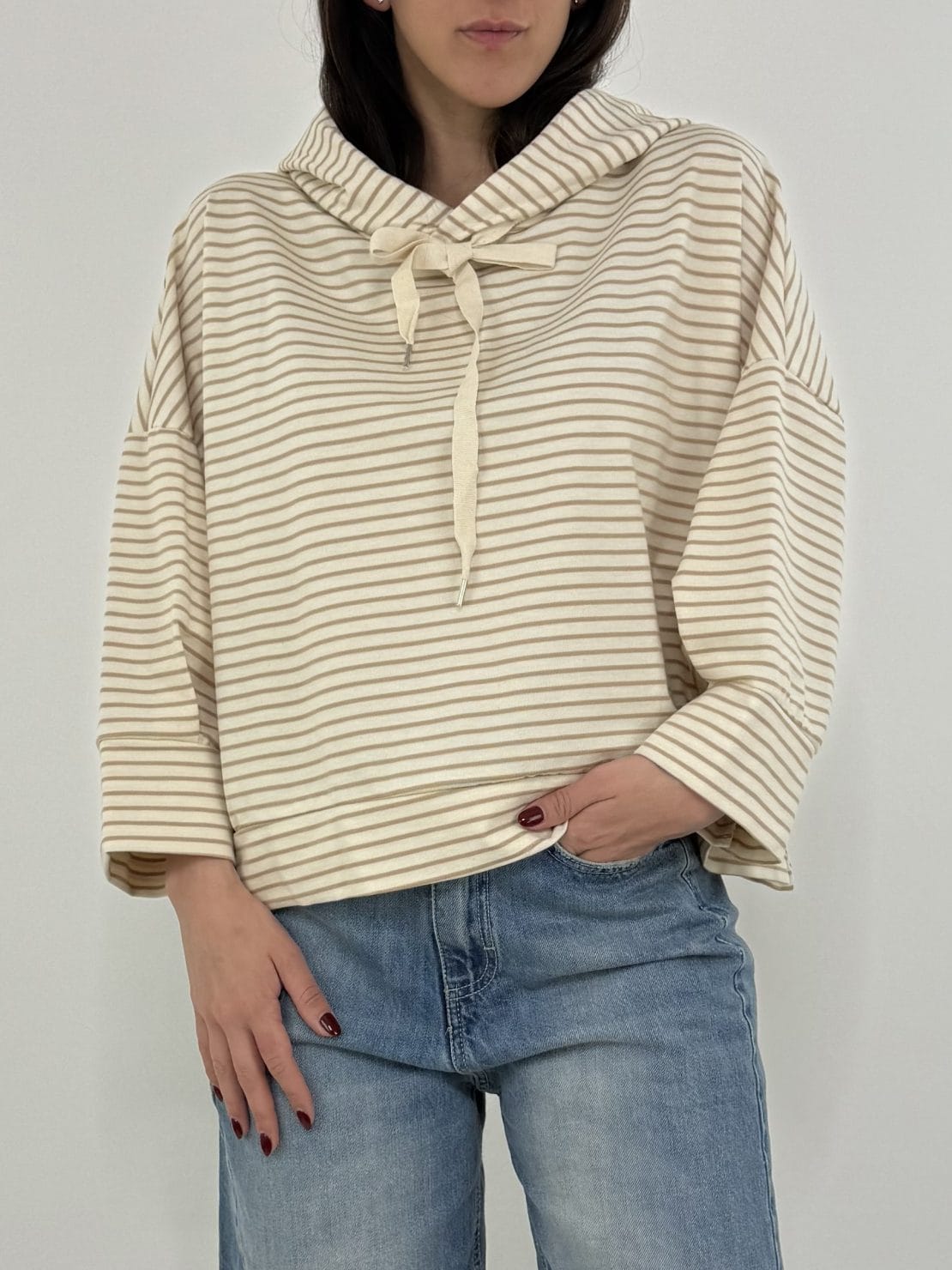 Felpa a righe beige