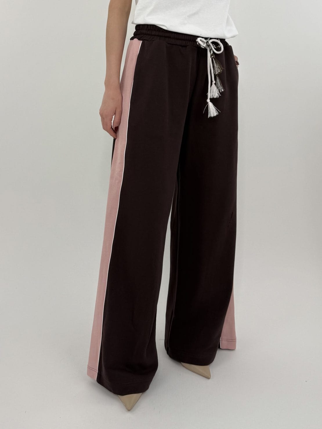 Pantalone garzato moro banda laterale
