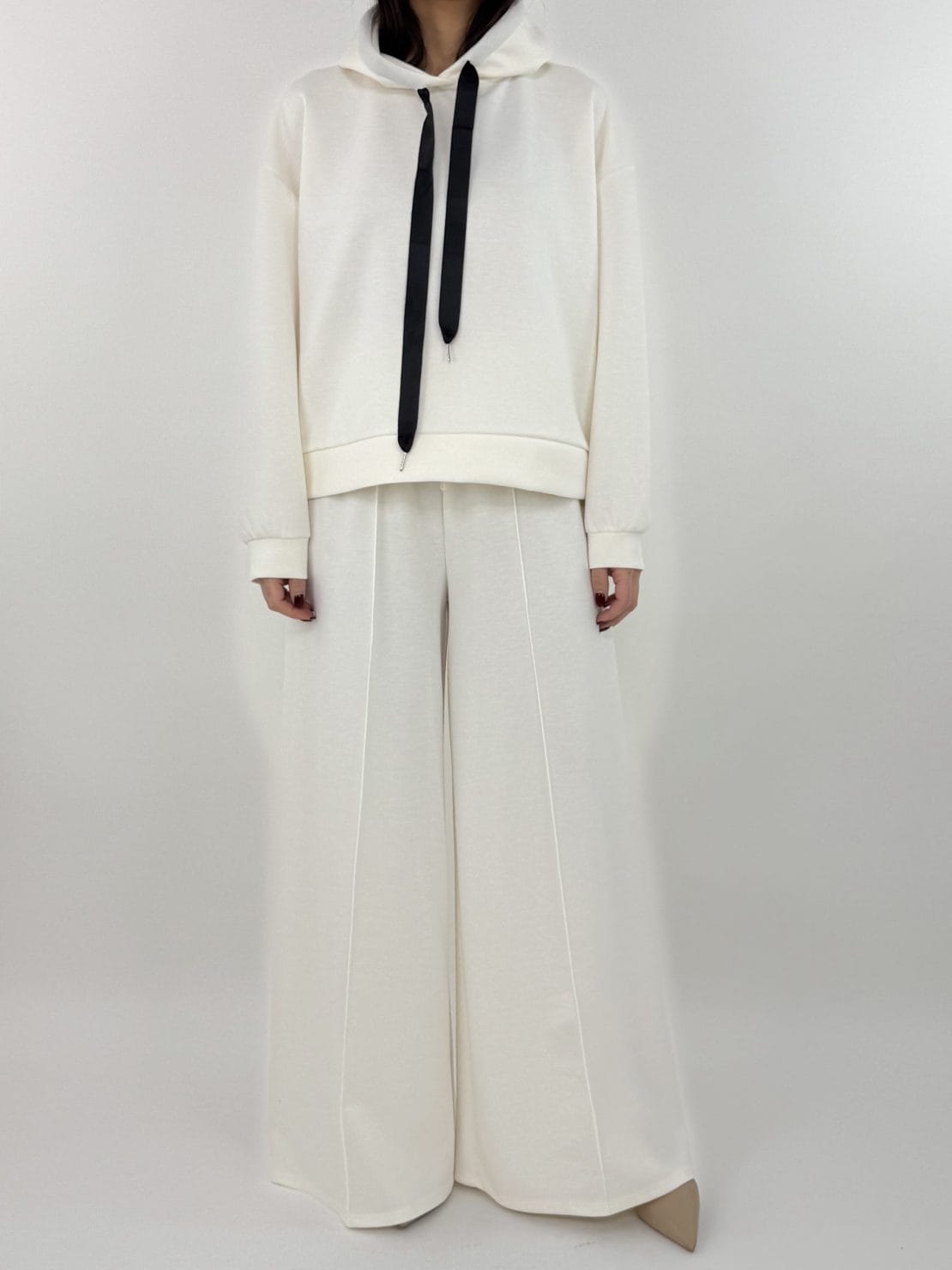 Pantalone in felpa ampio panna
