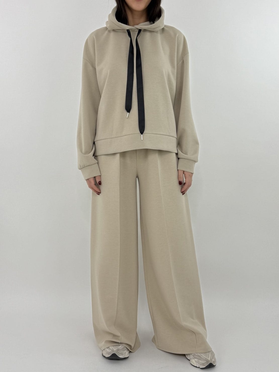 Pantalone in felpa ampio sabbia