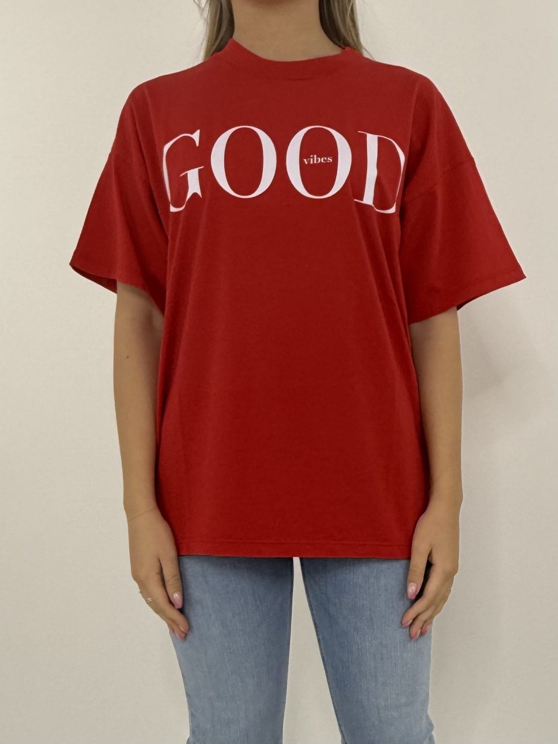 T-shirt good vibes rosso