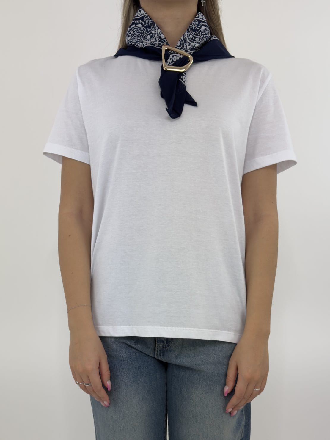 T-shirt con bandana blu