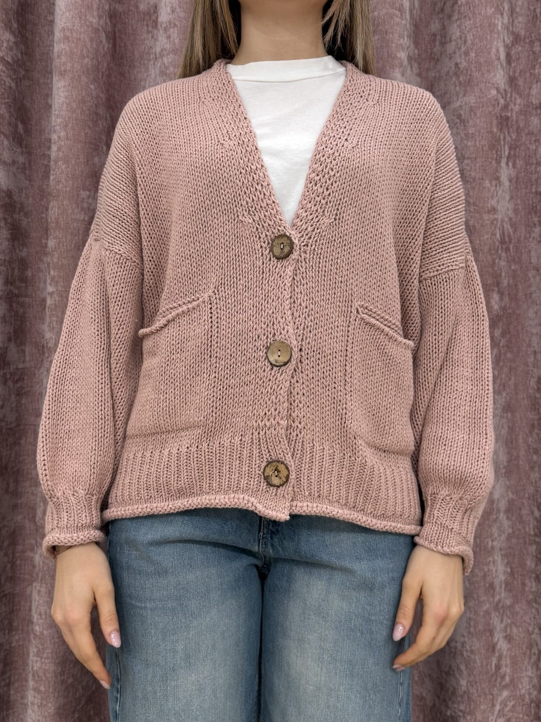 Cardigan bottoni legno cipria