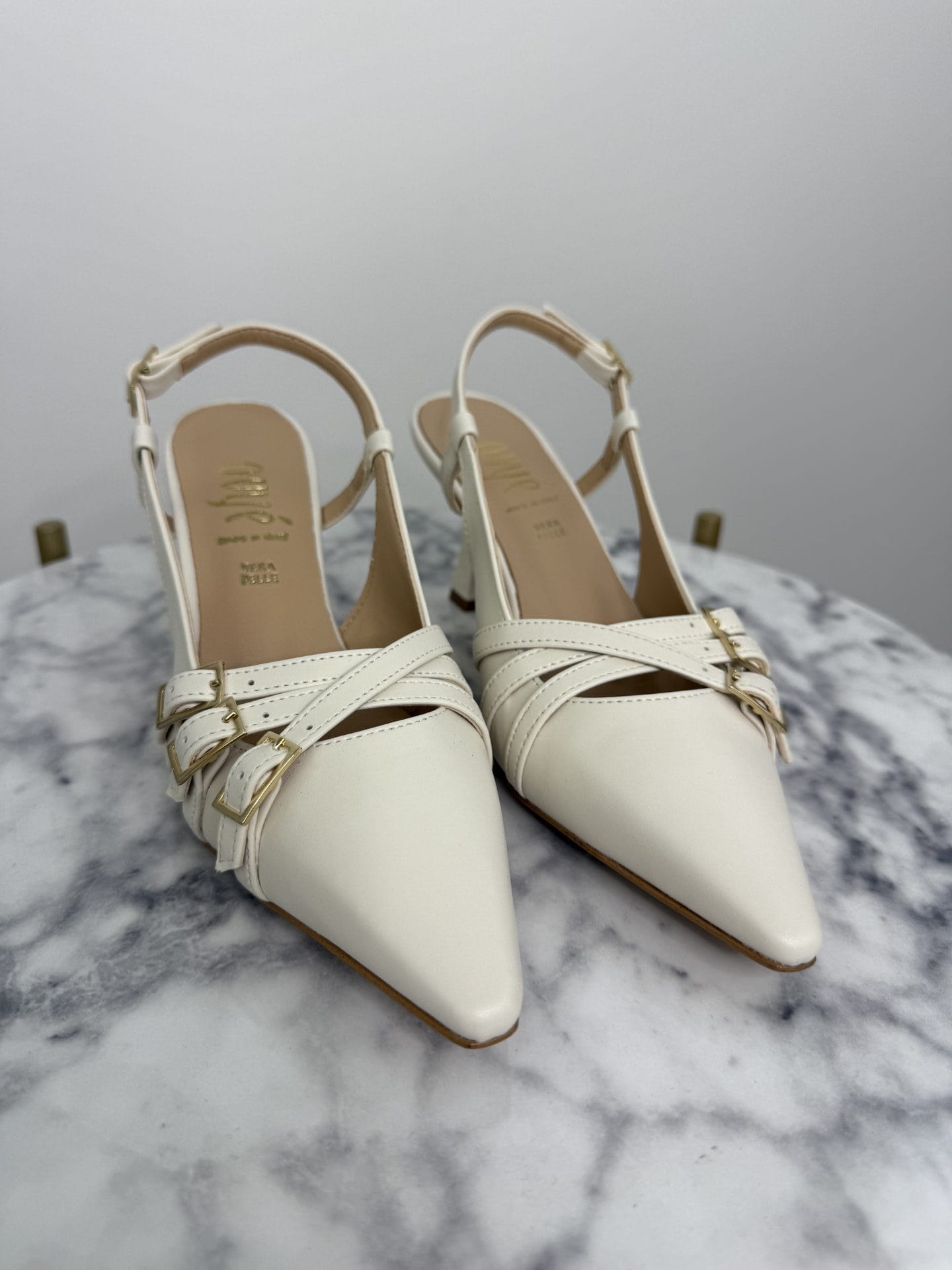 Slingback fibbie intrecciate burro