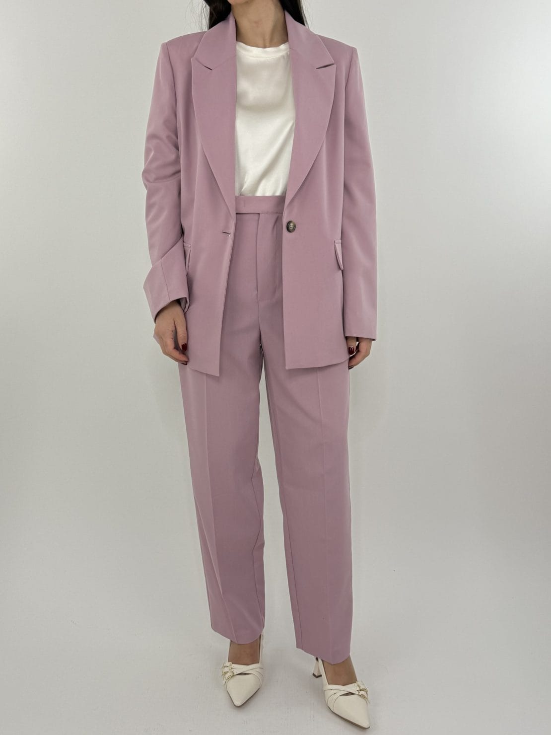 Completo giacca + pantalone sigaretta cipria