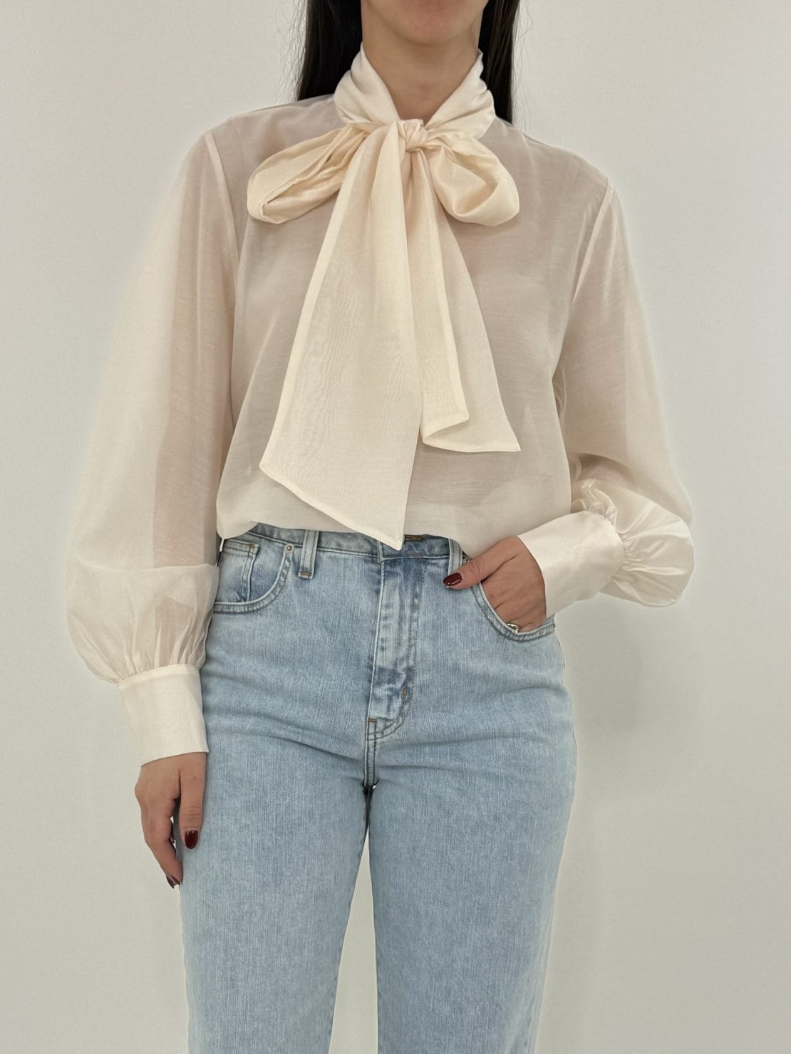 Camicia fiocco panna