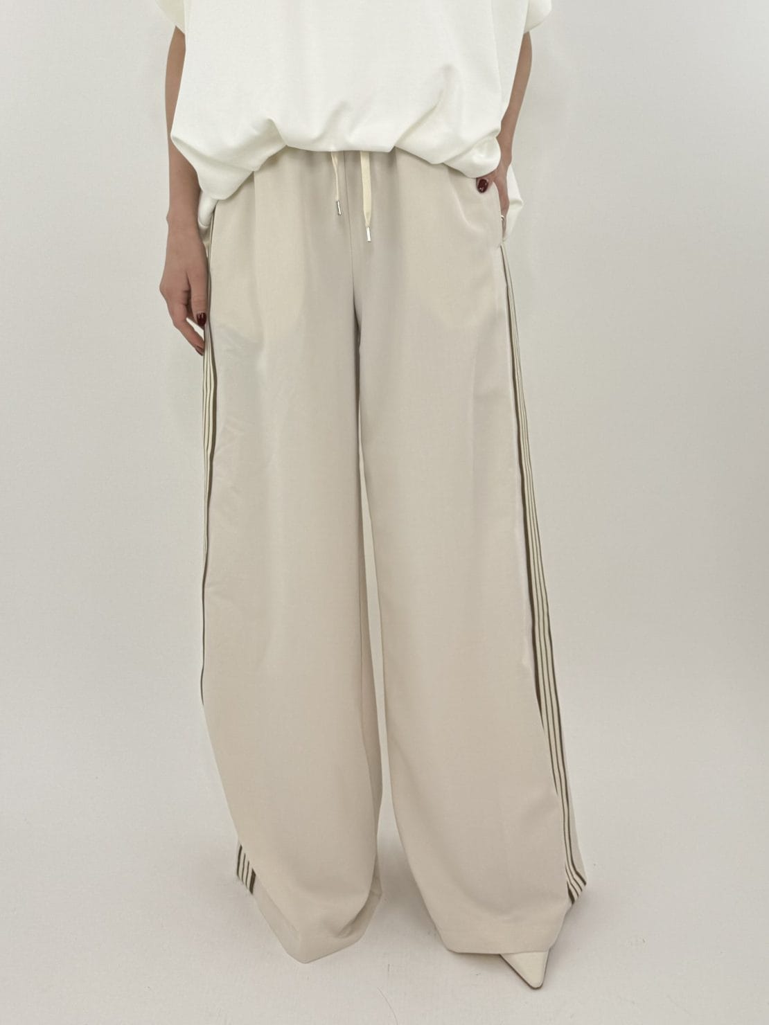 Pantalone bande laterali panna