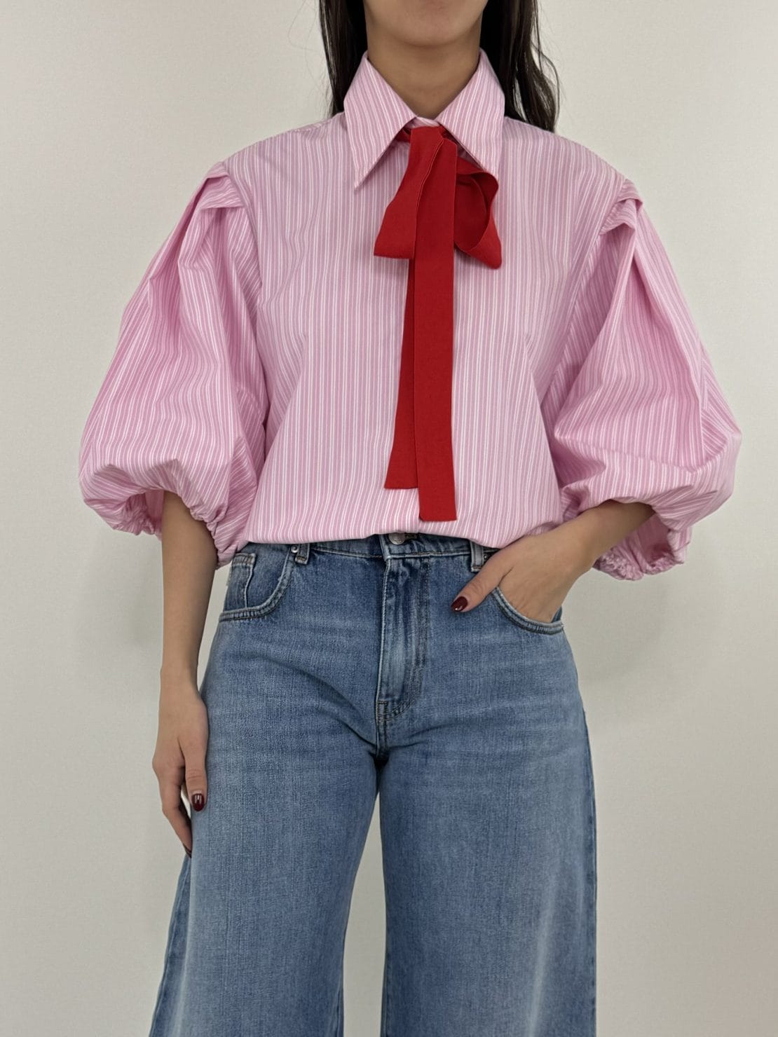 Camicia bianca/rosa manica palloncino