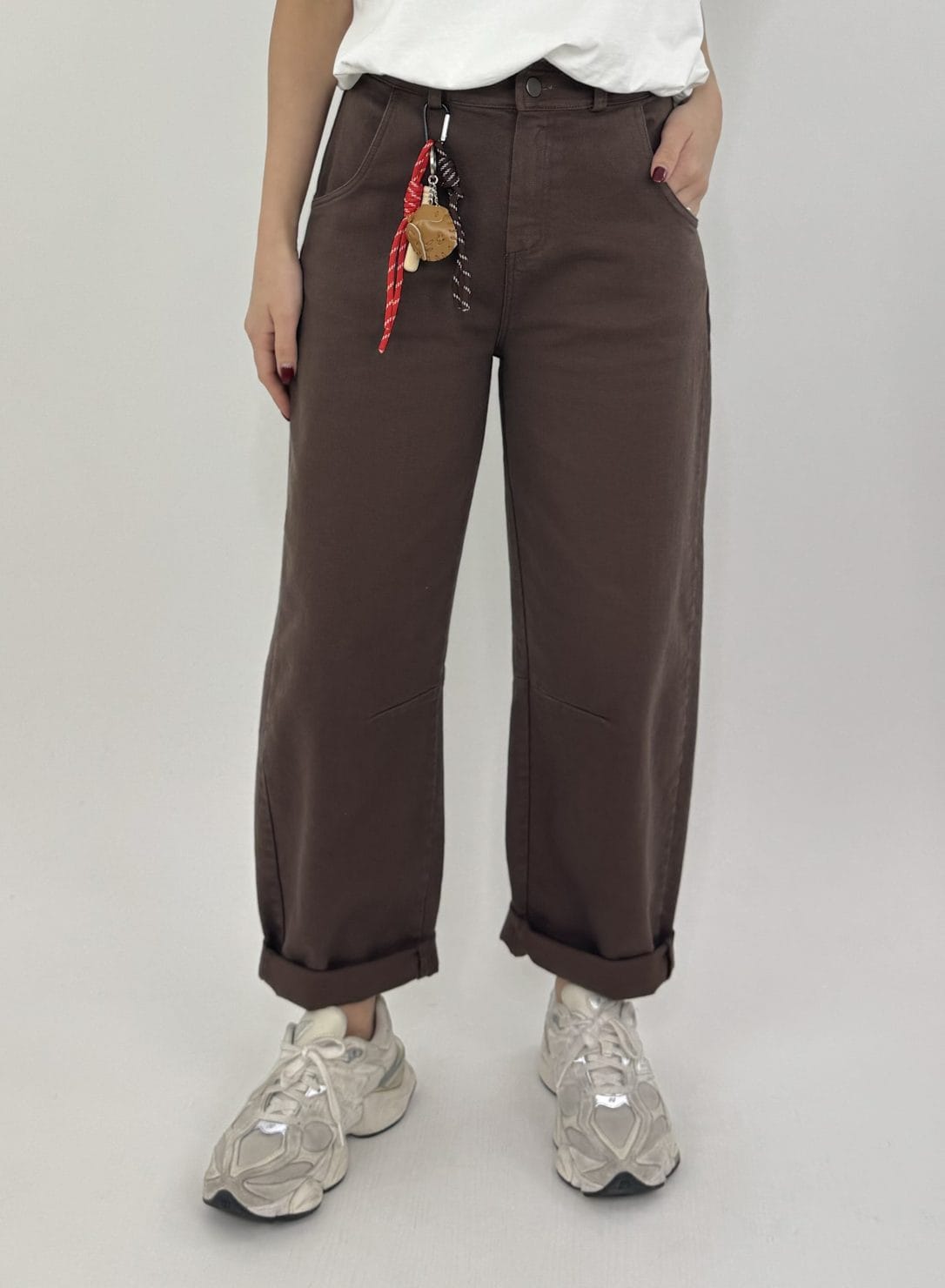 Pantalone con charms cioccolato