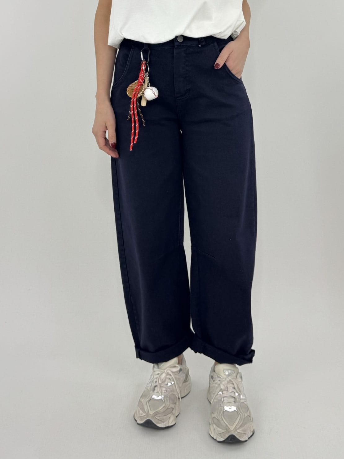 Pantalone con charms blu