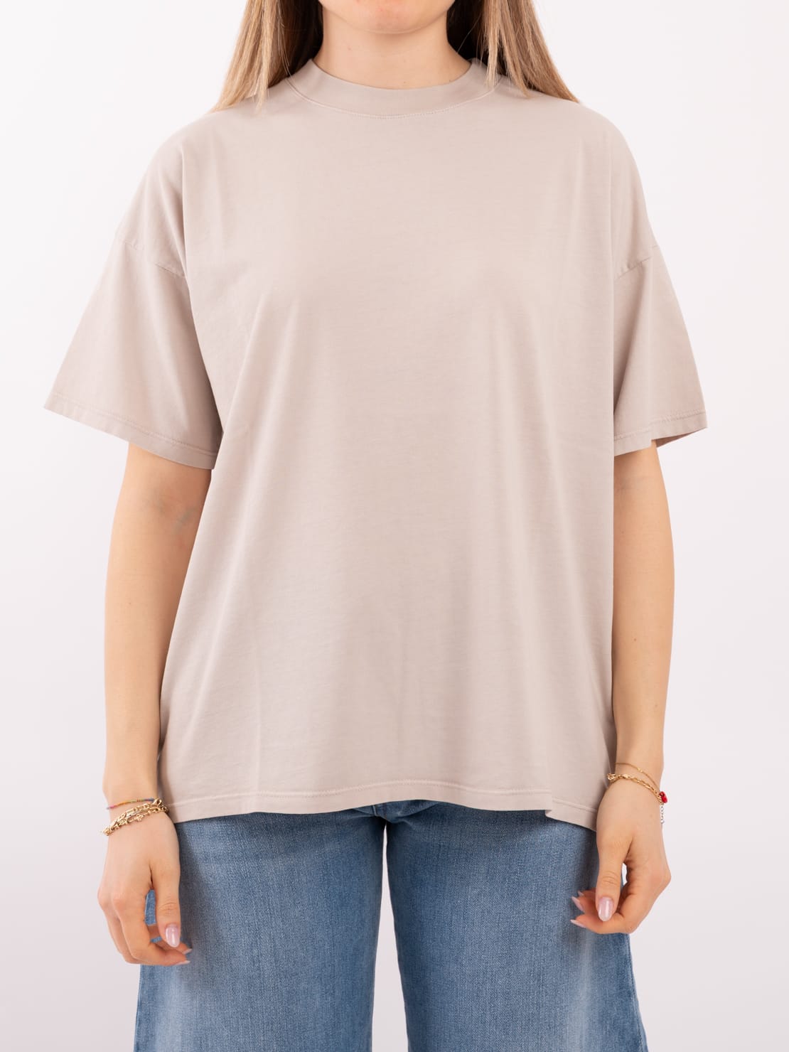 T-shirt basica over tortora