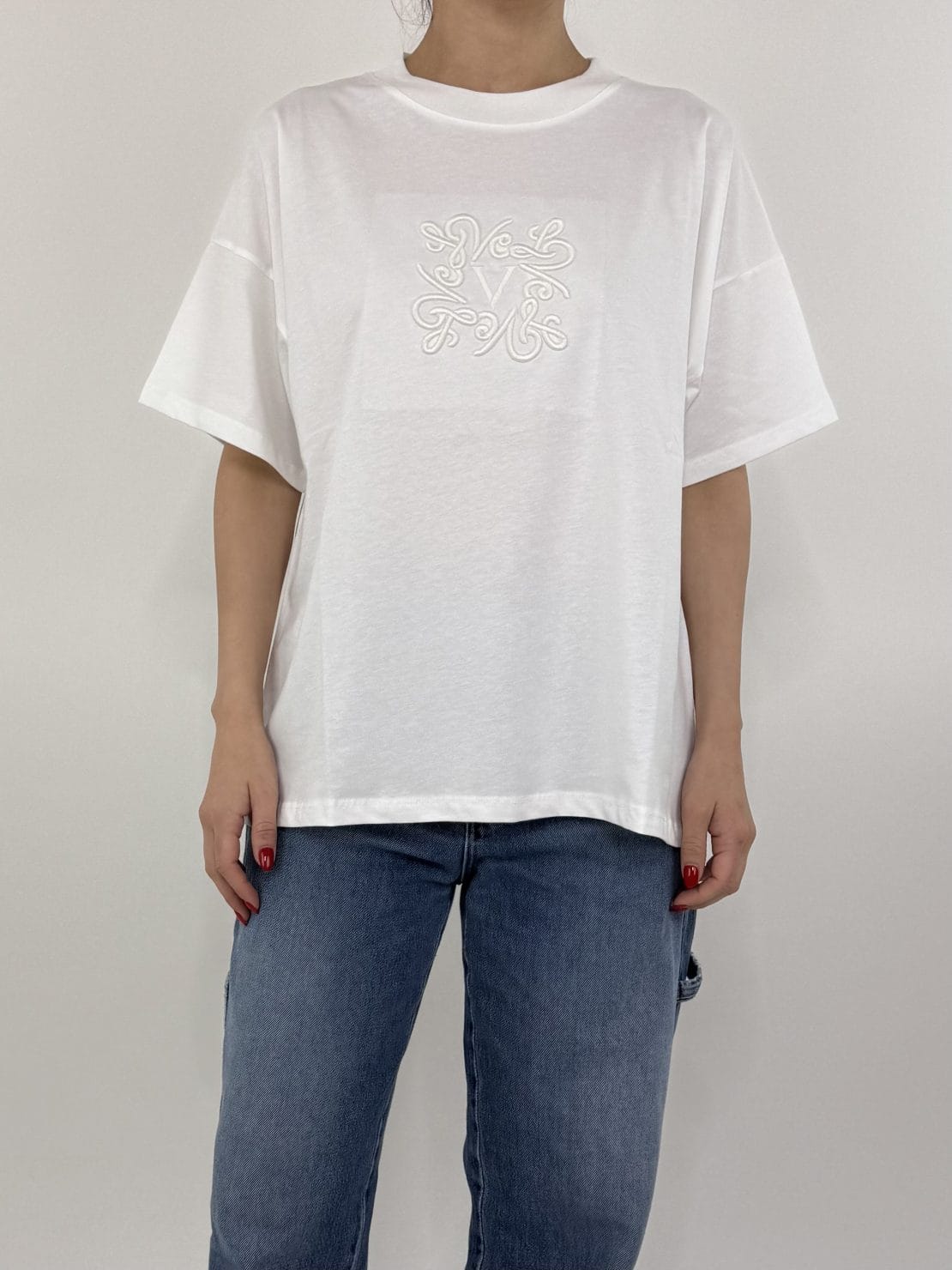 T-shirt ricamo grande bianco