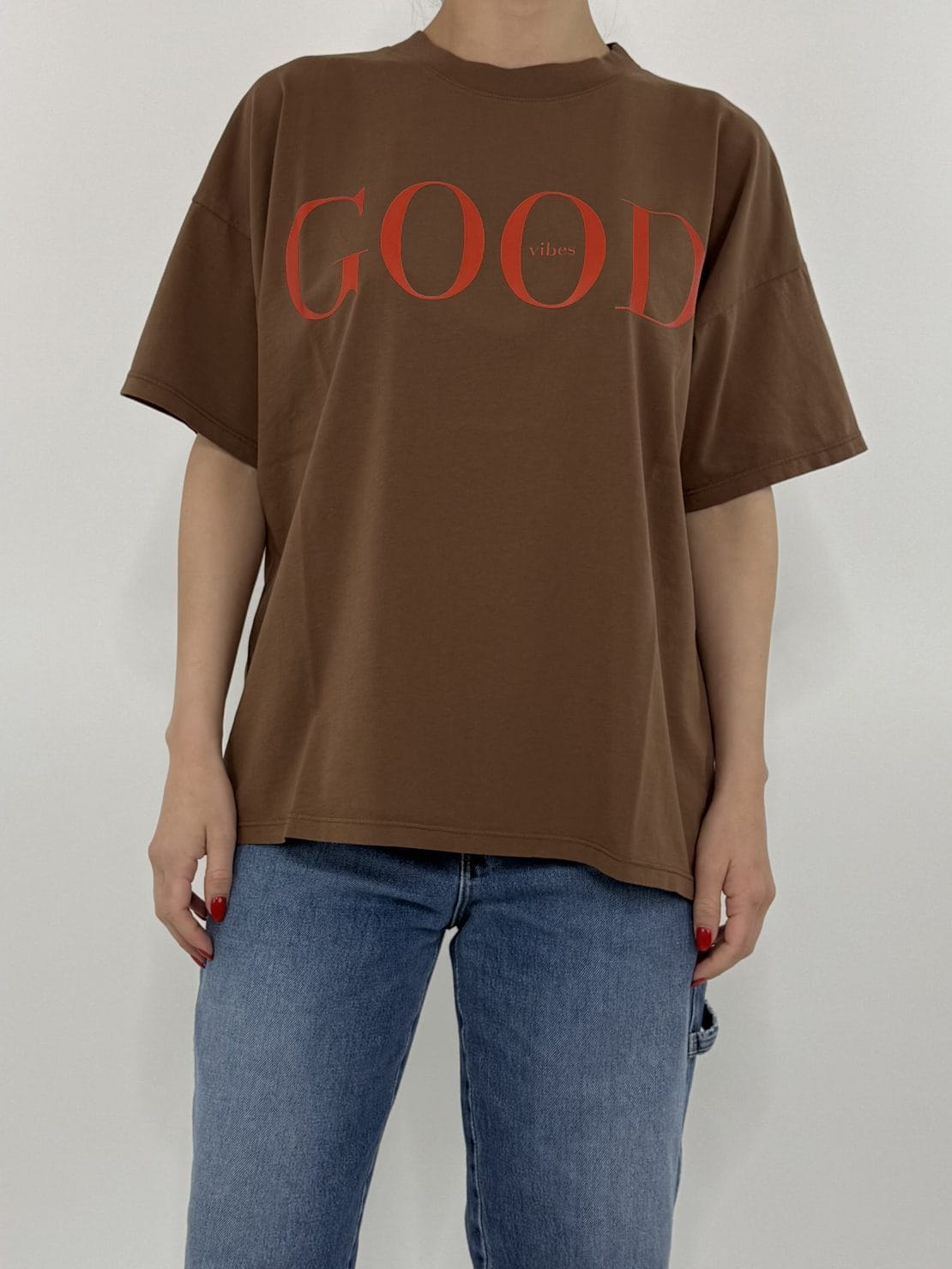 T-shirt good vibes moro/arancio