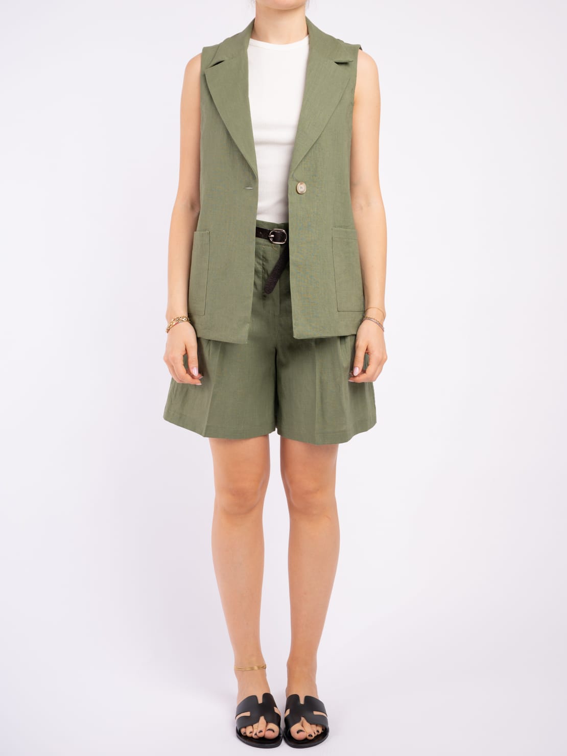 Completo gilet con tasche + bermuda militare