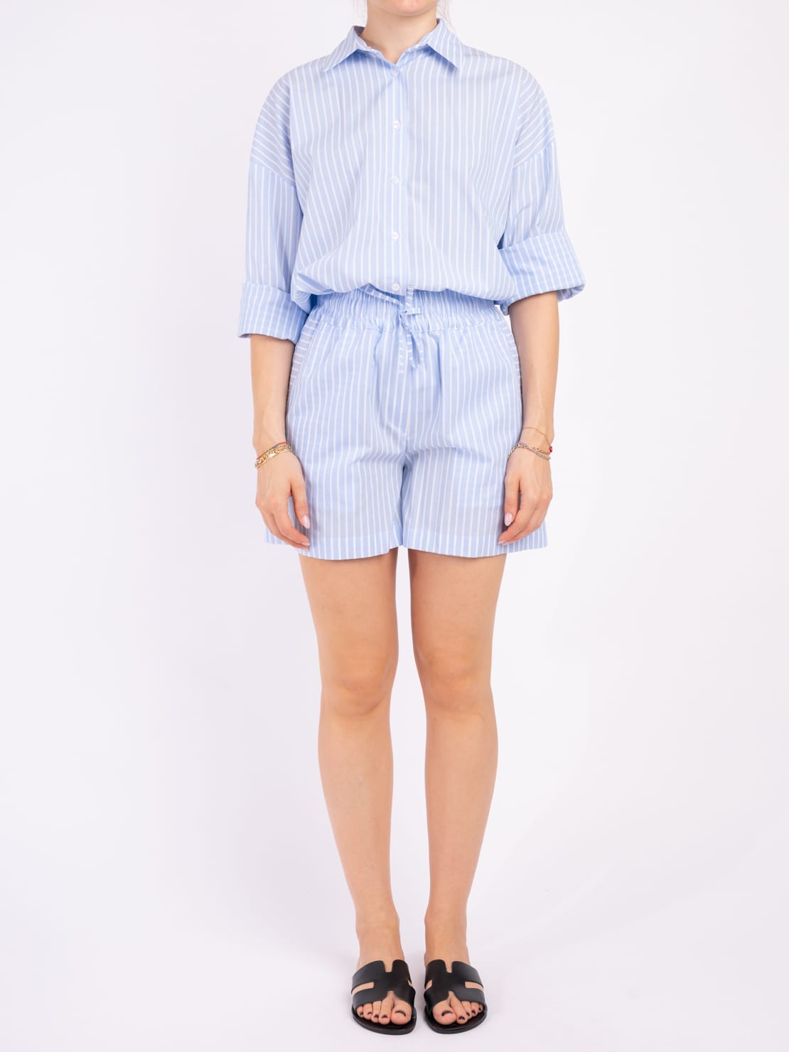 Completo gessato fino azzurro