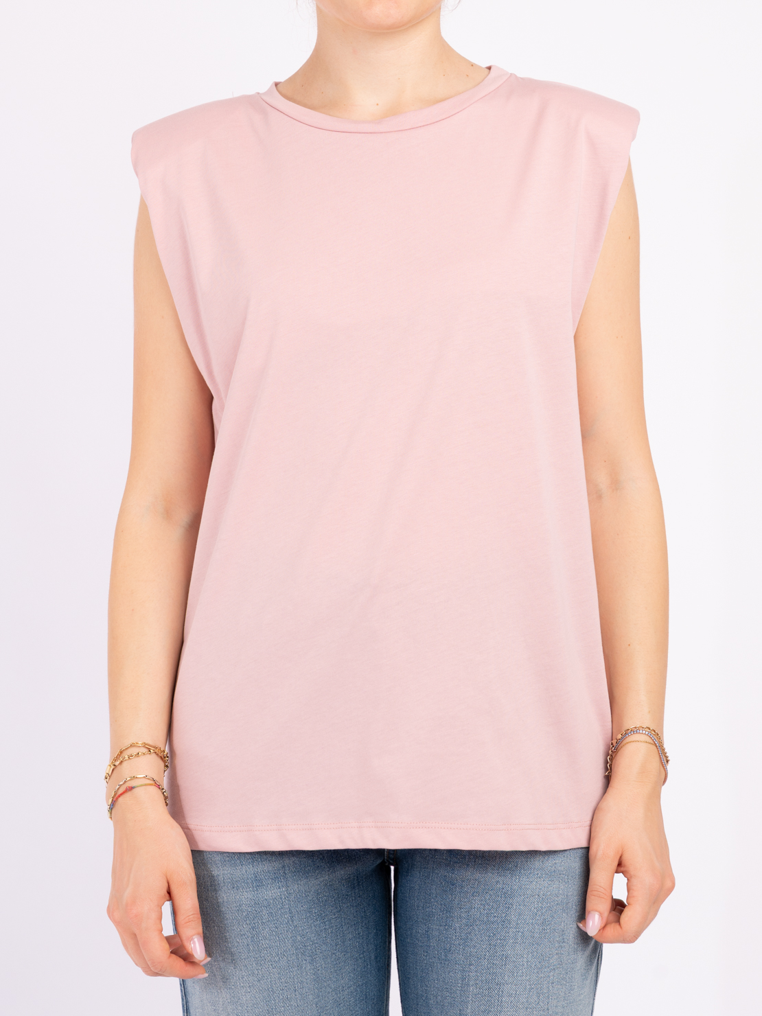 T-shirt smanicata spallone rosa