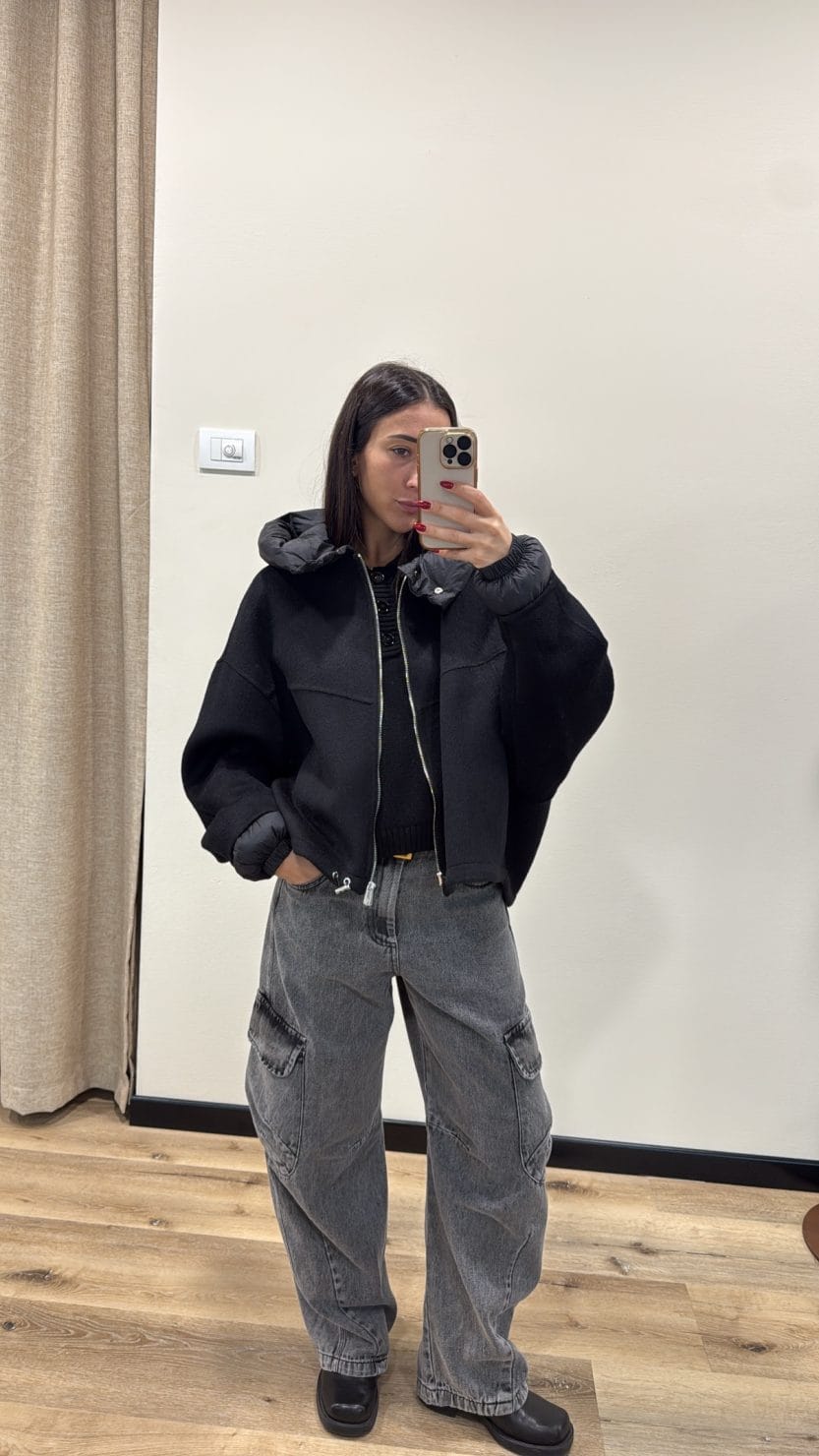 Bomber hand made con cappuccio nero