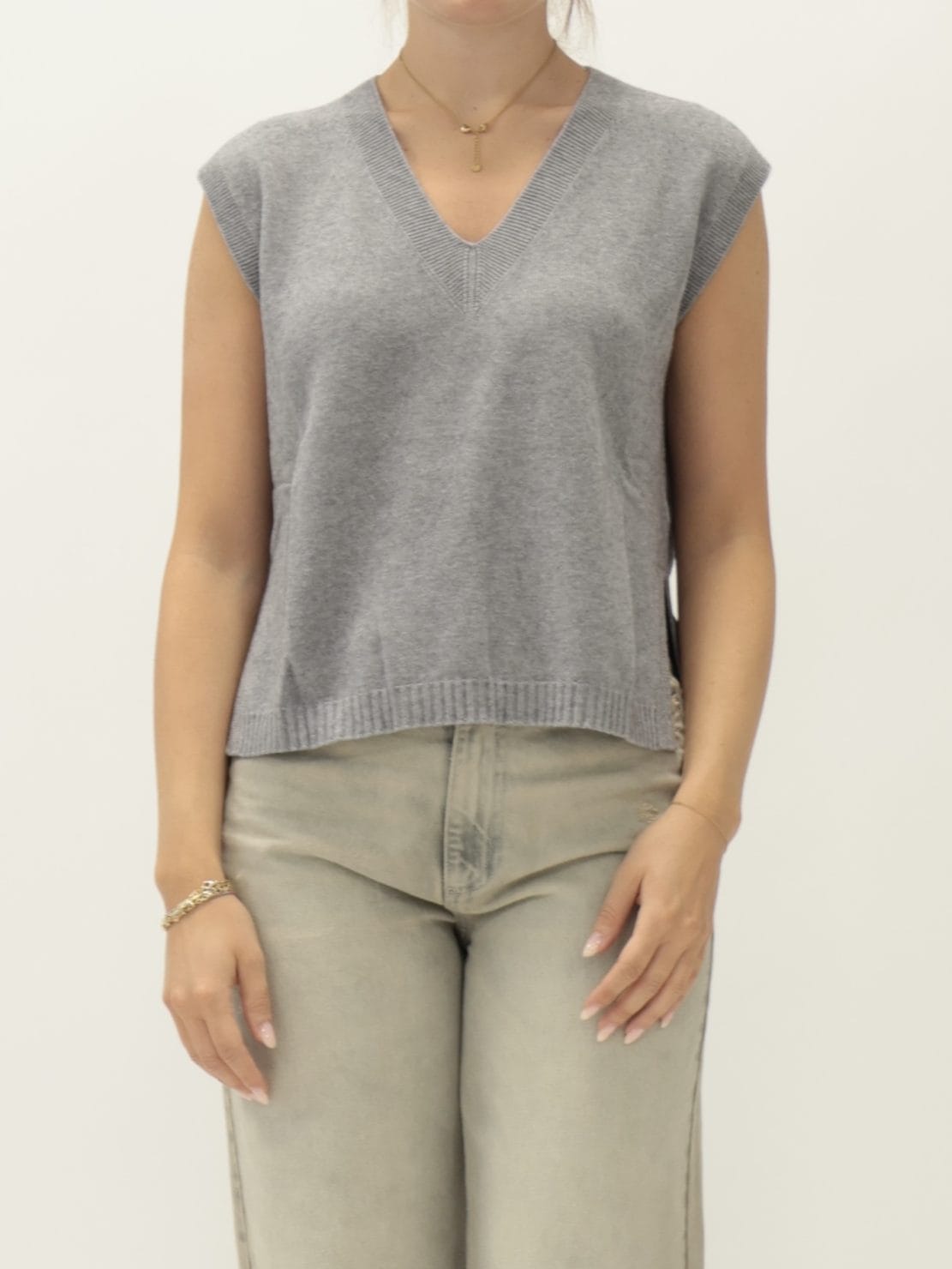 Gilet Smanicato Scollo V Grigio