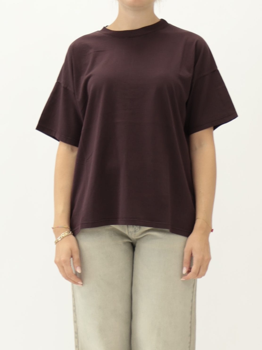 T-shirt basica over vino
