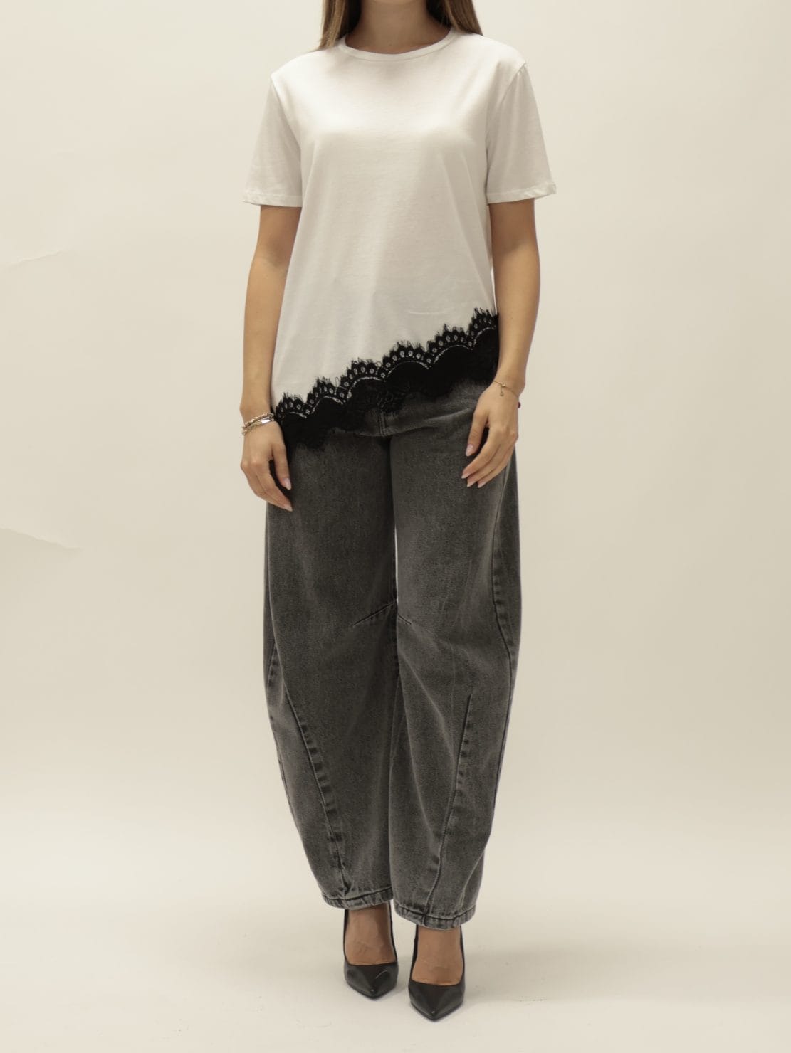 T-shirt assimetrica pizzo bianco
