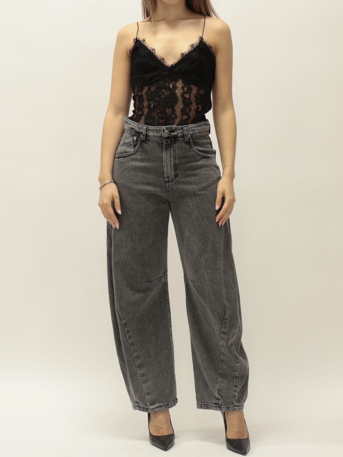 Top spalline fine pizzo nero