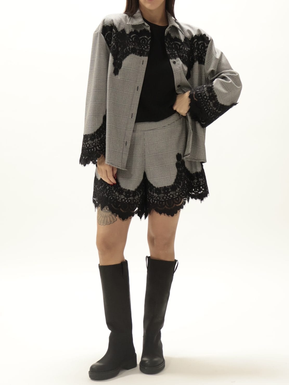 Camicia bianco/nero inserti pizzo
