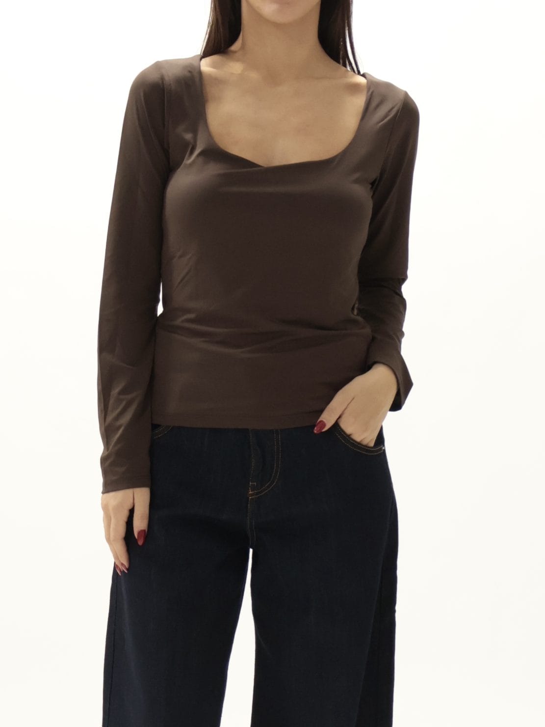 Maglia scollo quadro moro