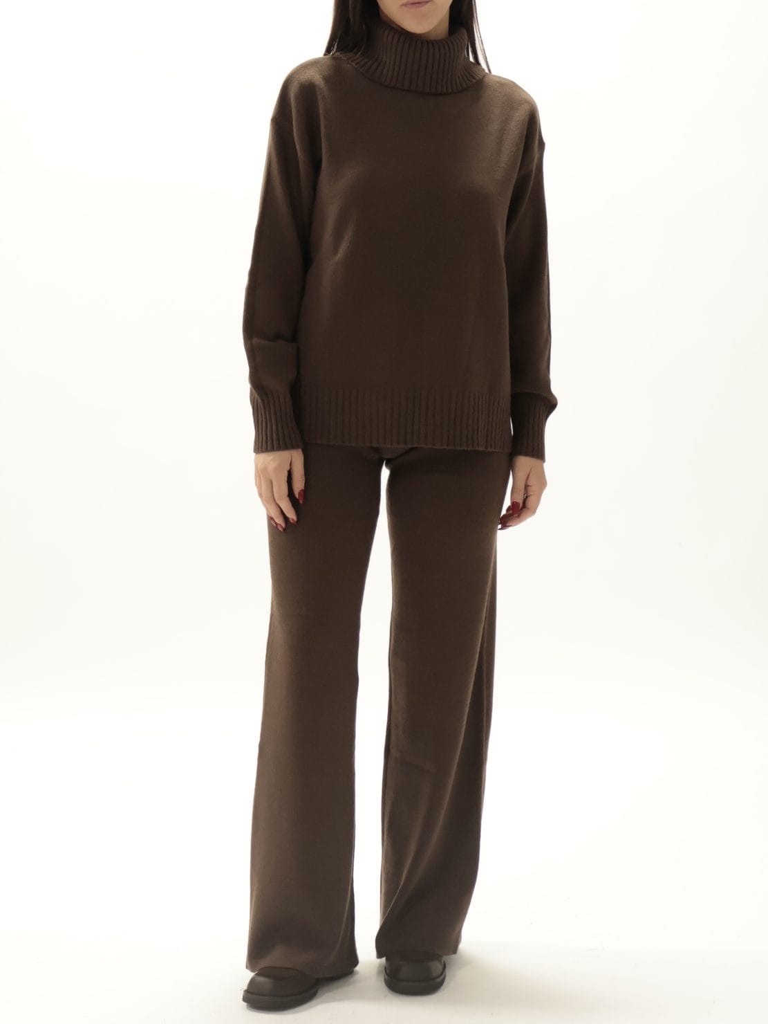 Completo dolcevita + pantalone moro