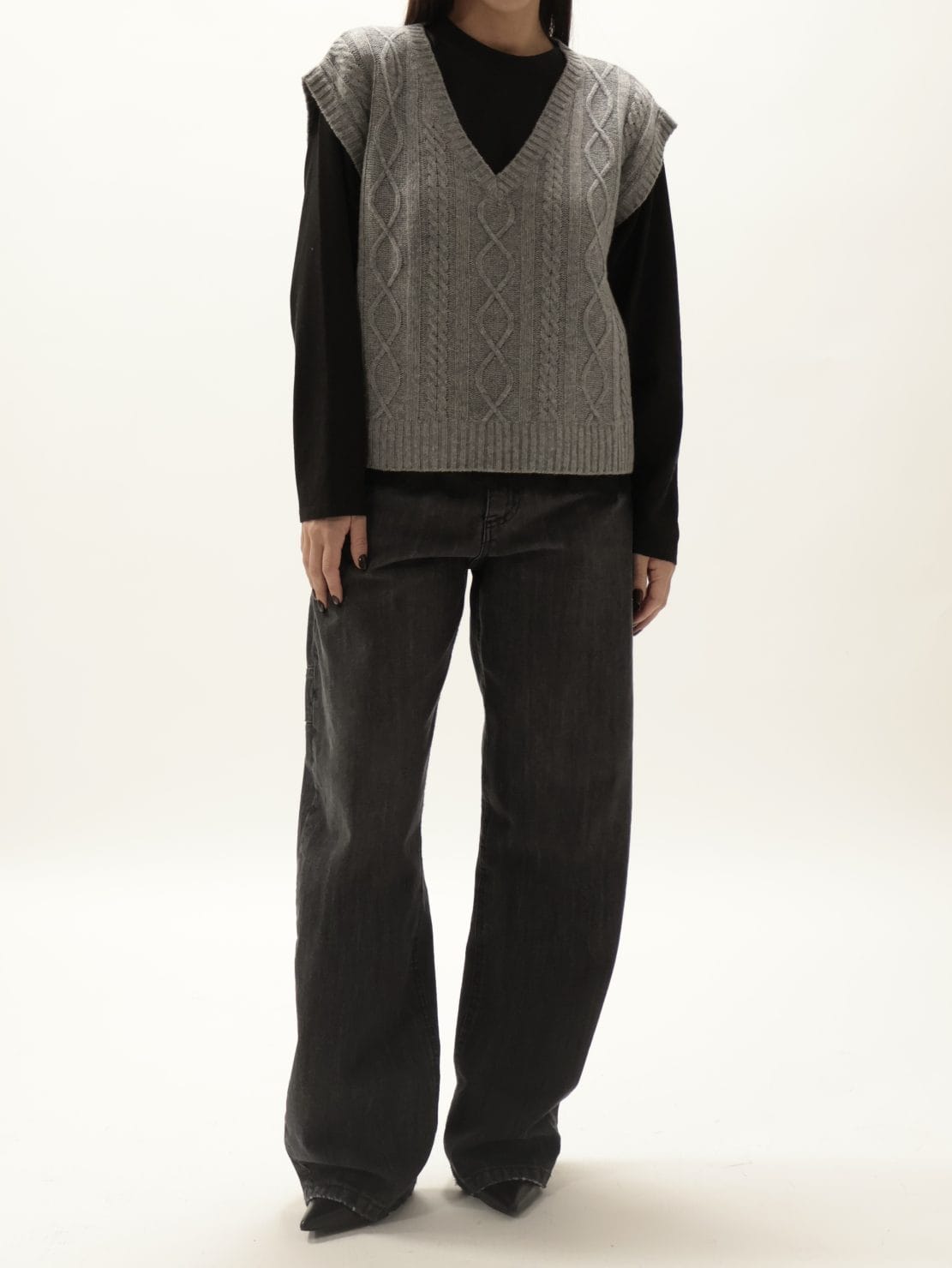 Gilet pizzo fondo grigio
