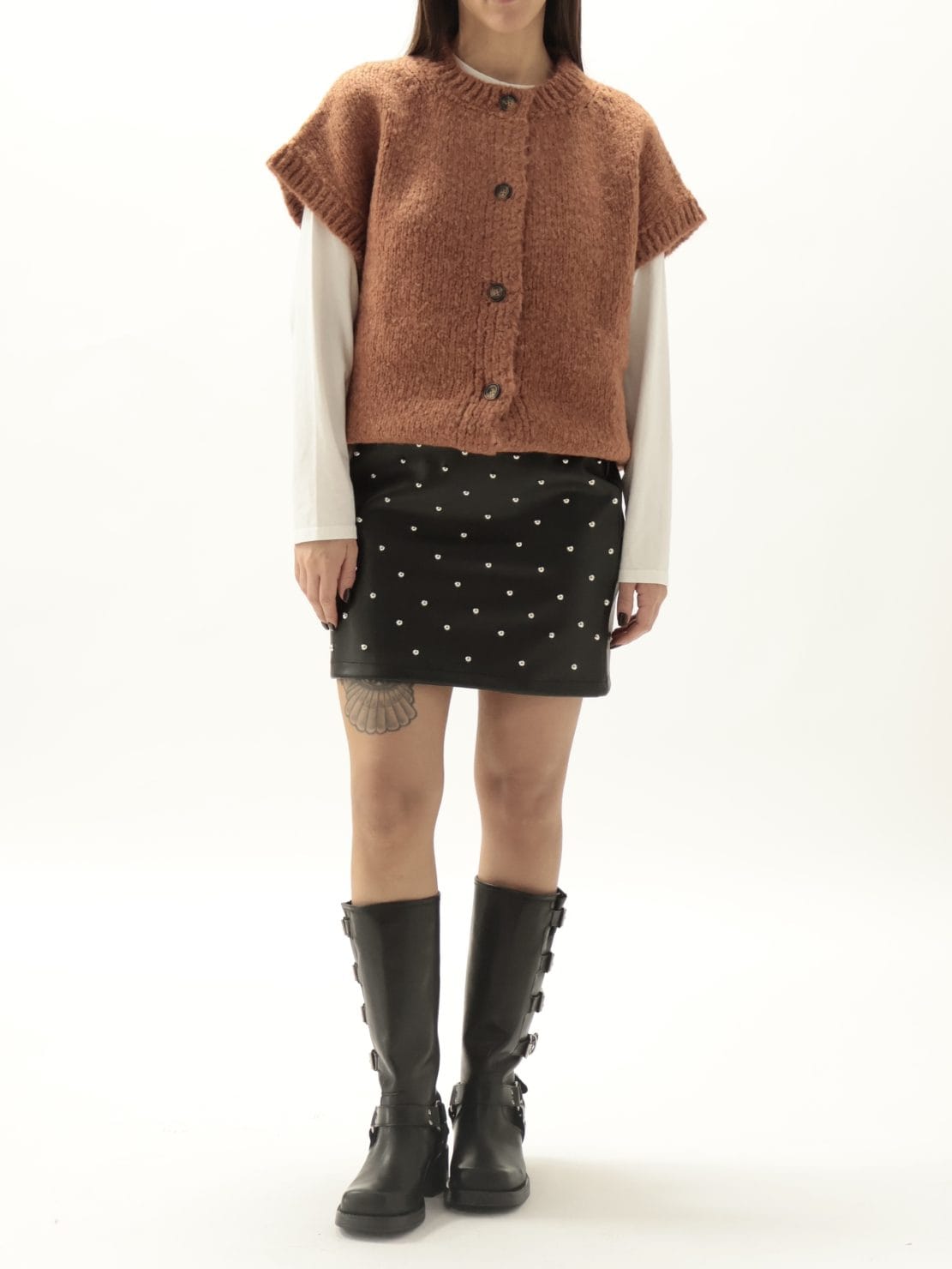 Gilet bottoni mattone