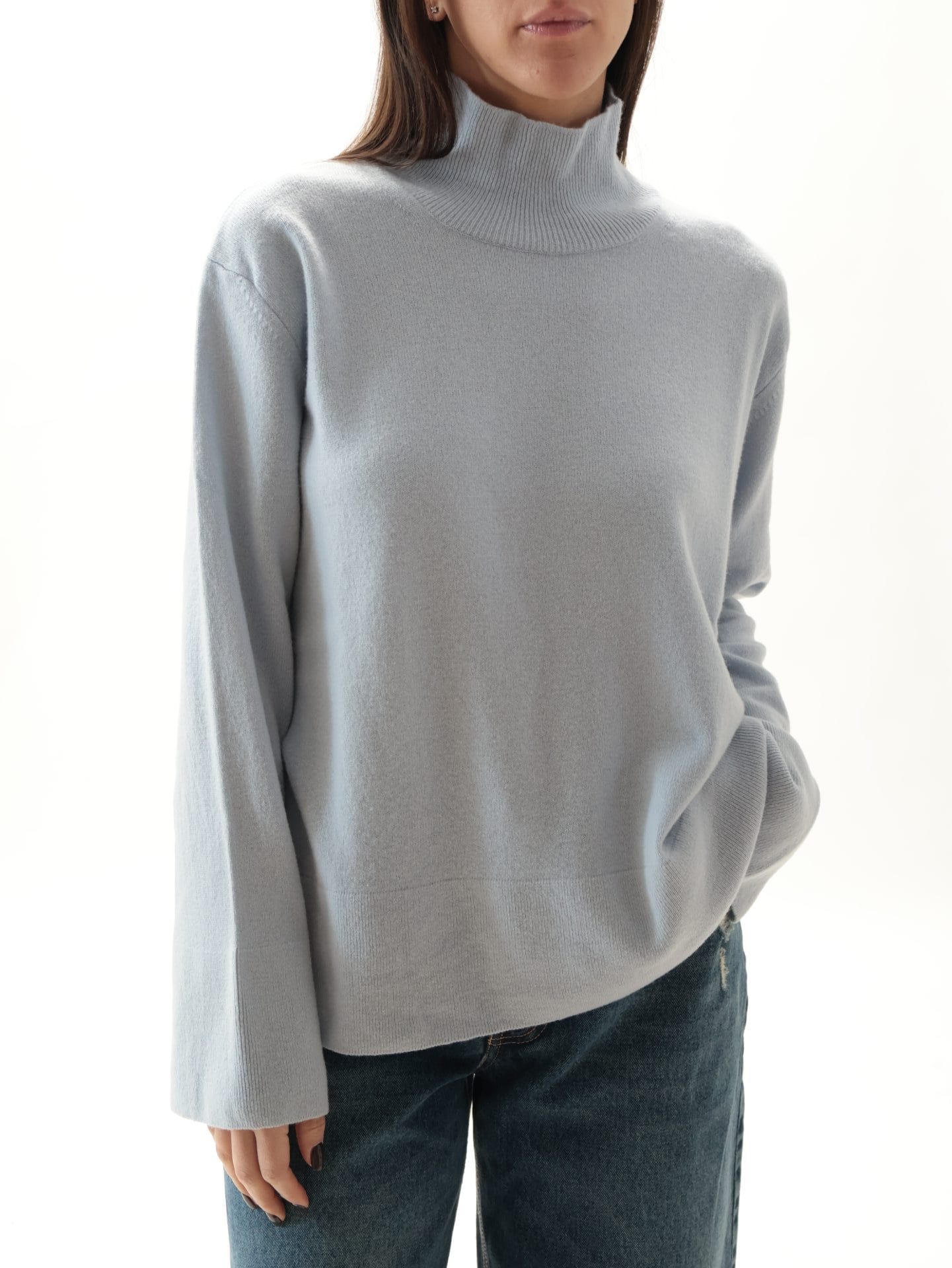 Maglione collo cratere 100% lana vergine celeste