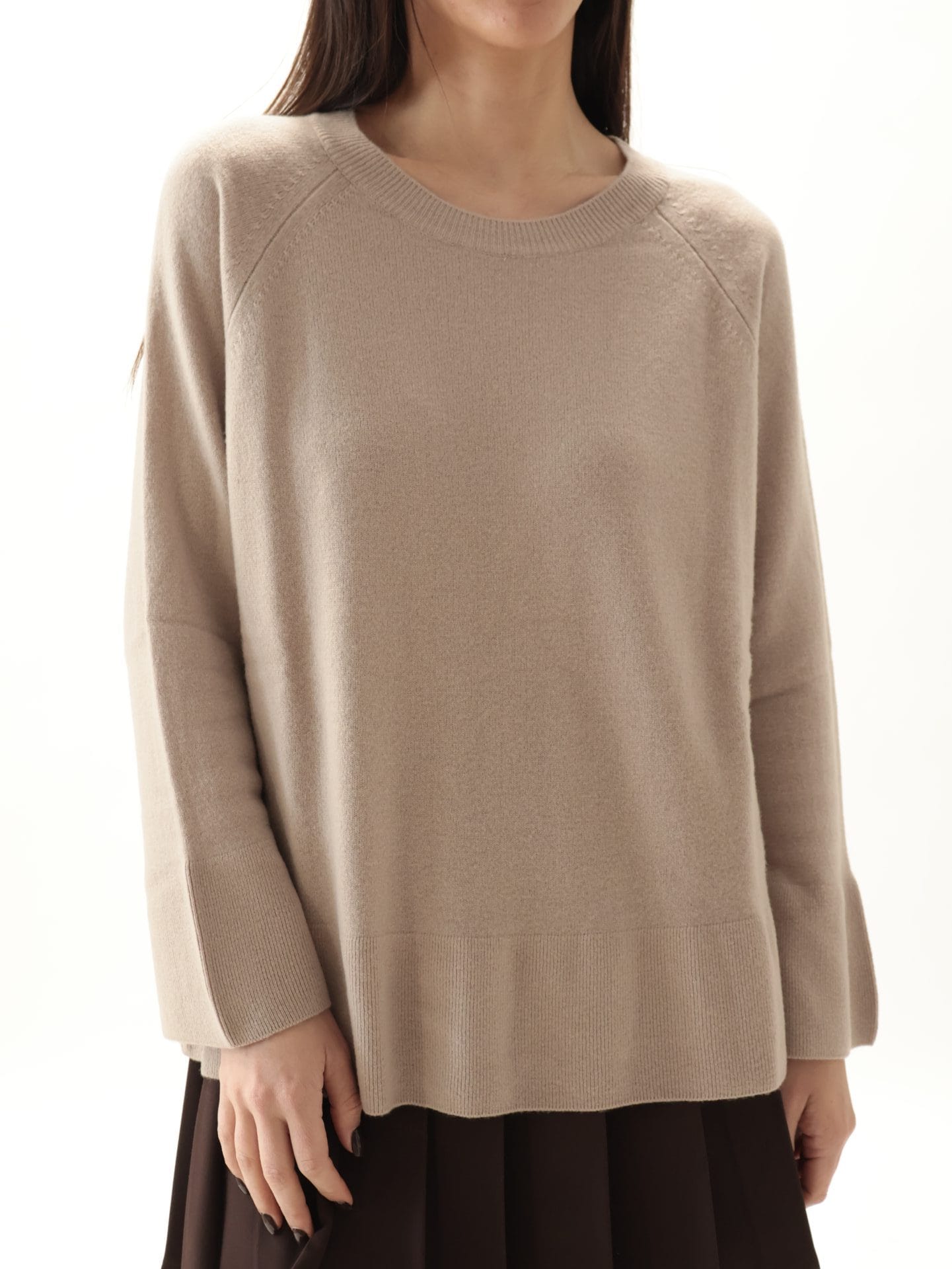Maglione girocollo 100% lana vergine beige