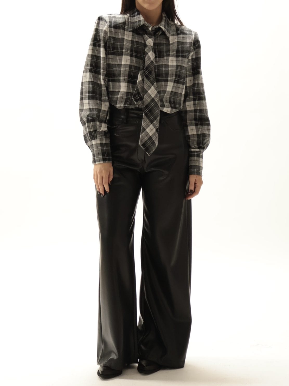 Camicia con cravatta grigia/nera