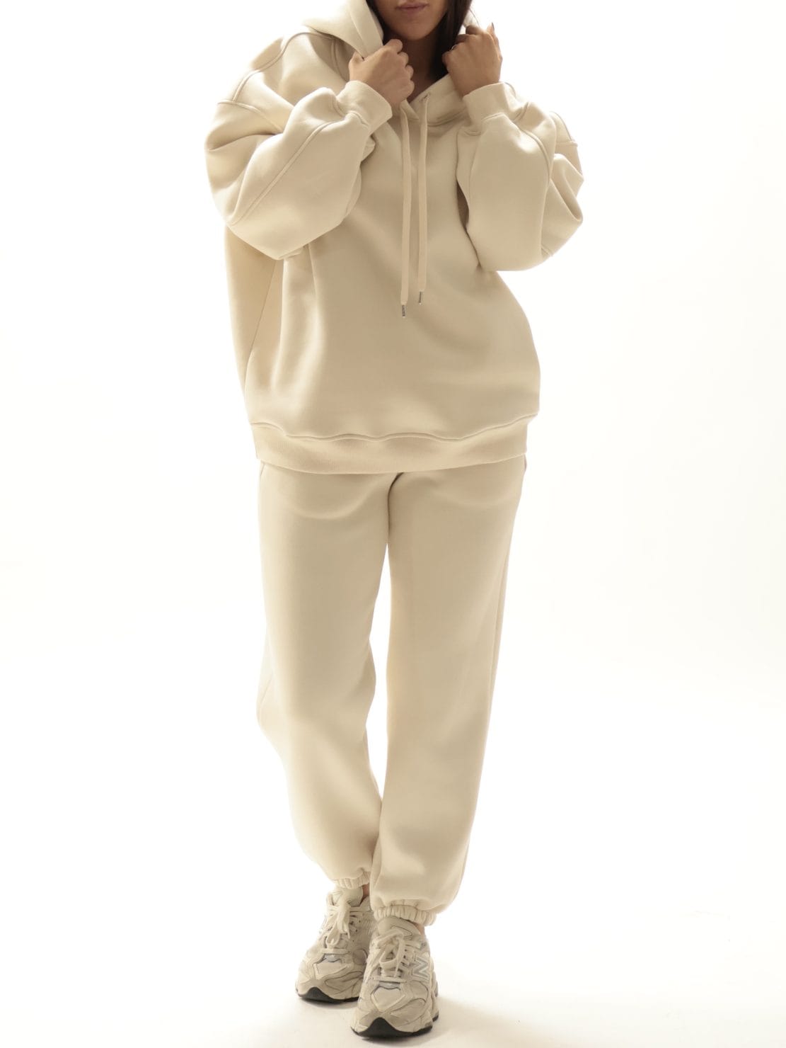 Felpa felpata con cappuccio panna PREORDINE 27/10