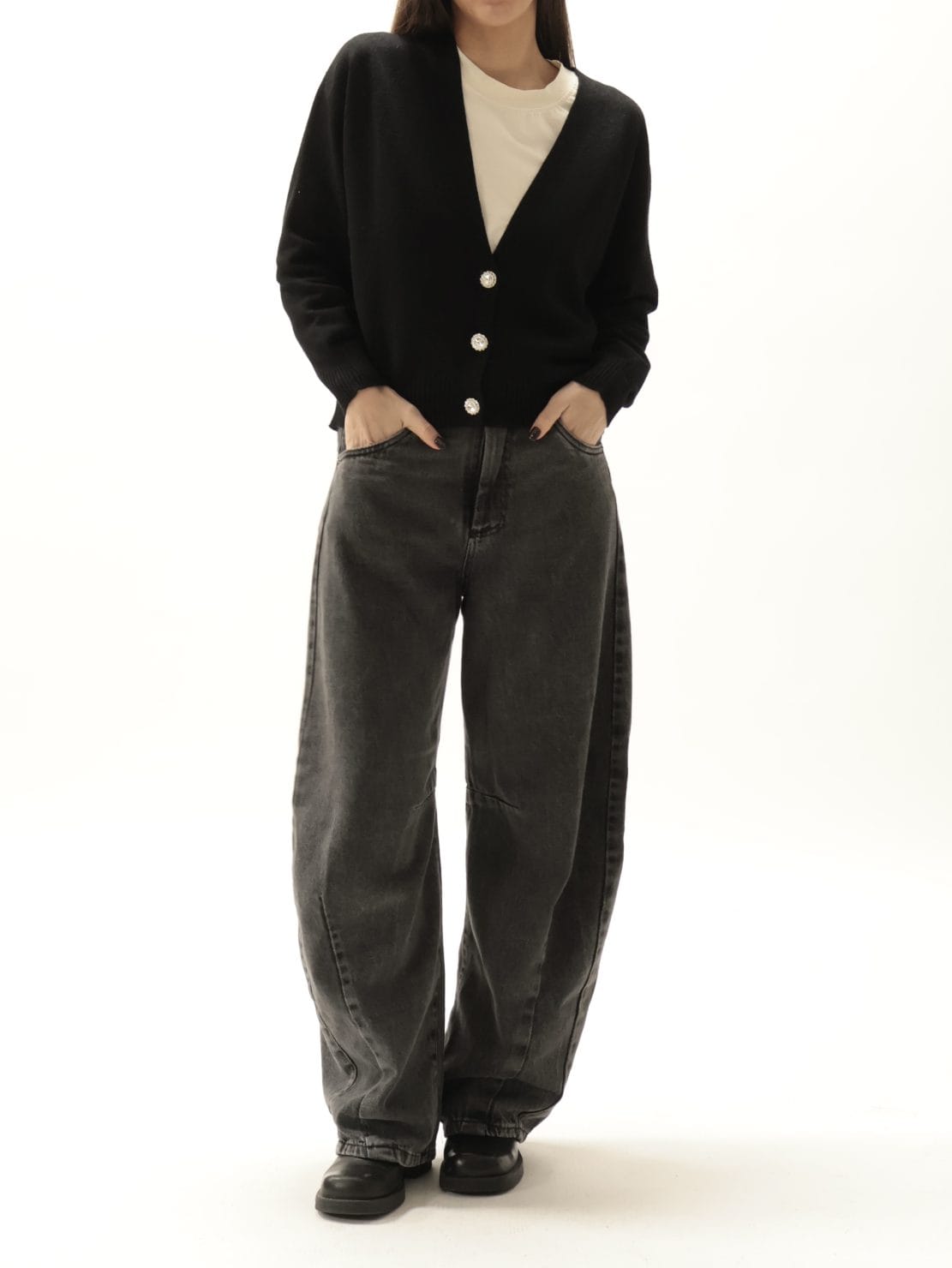 Cardigan 3 bottoni gioiello nero