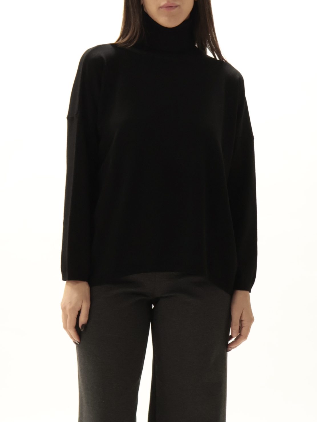 Dolcevita viscosa over nero