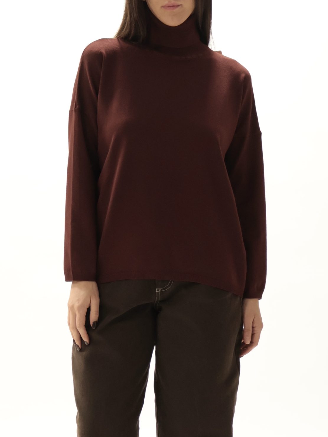 Dolcevita viscosa over bordeaux