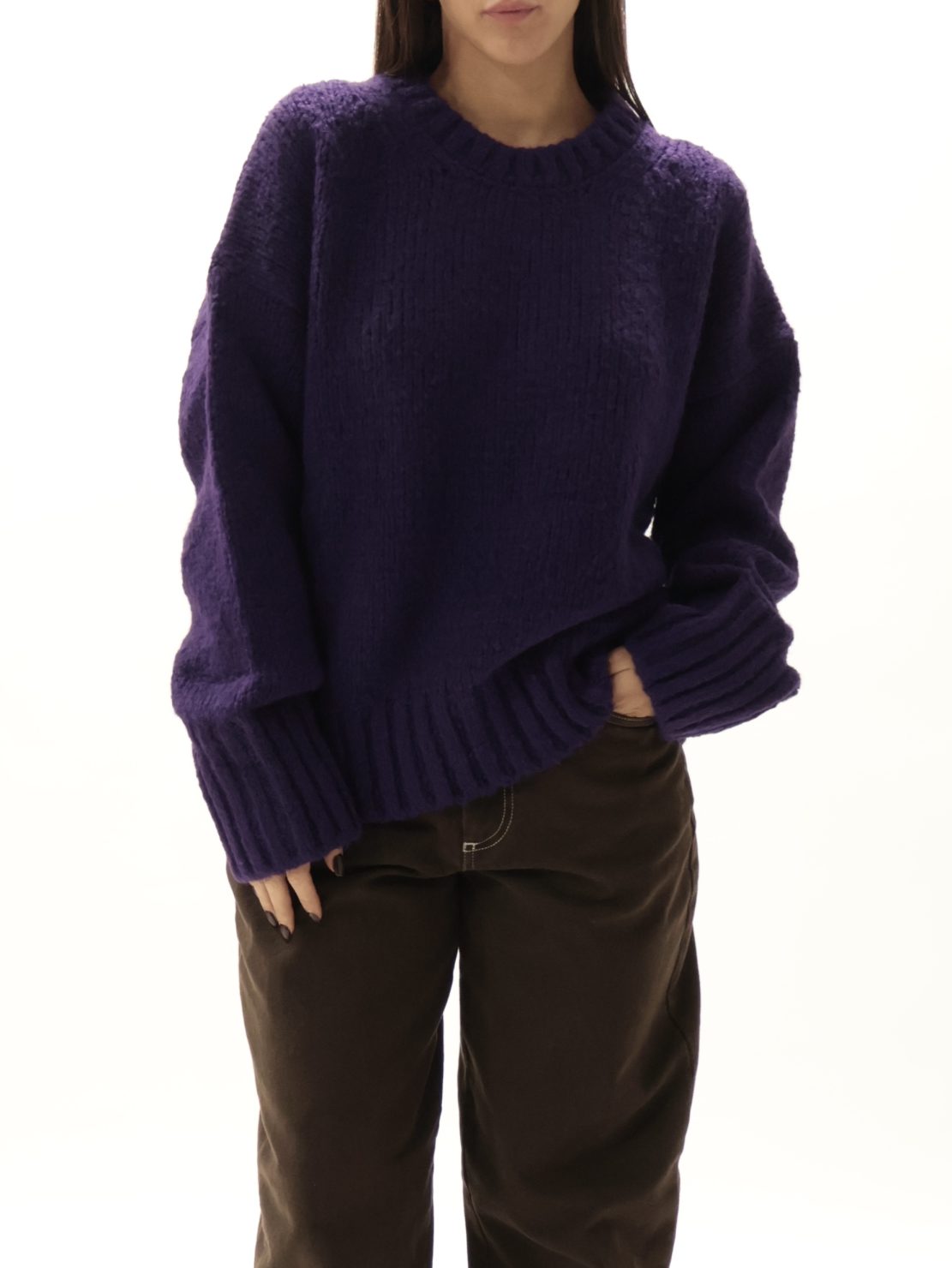 Maglione girocollo orli coste viola