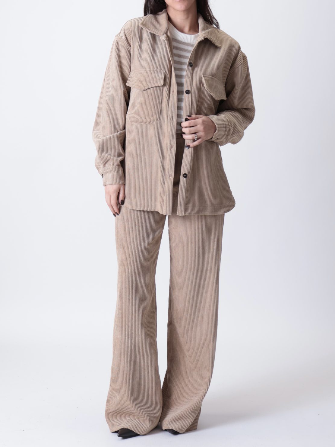 Camicia over  velluto cammello