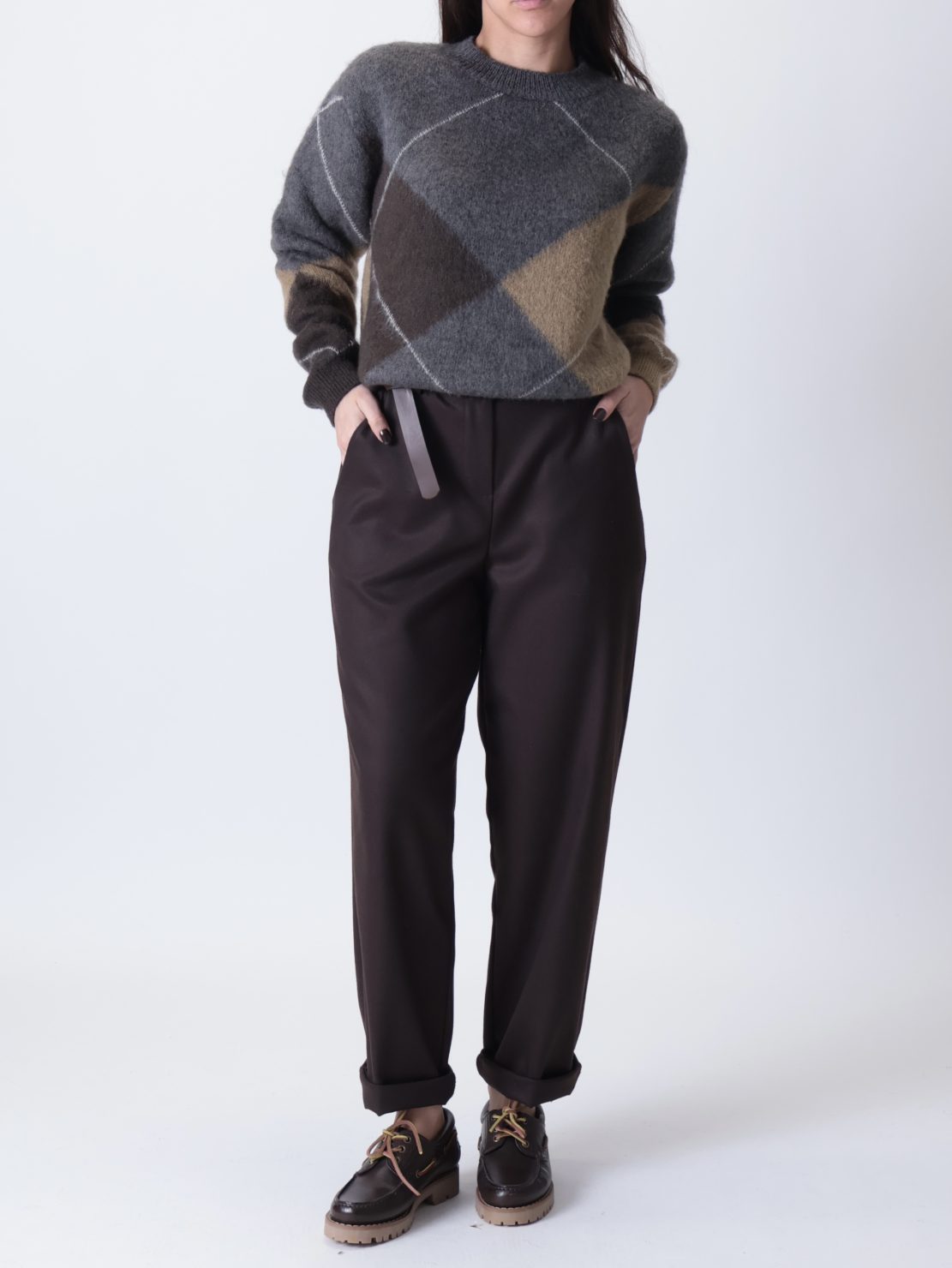 Pantalone carrot calda viscosa  con cintura moro