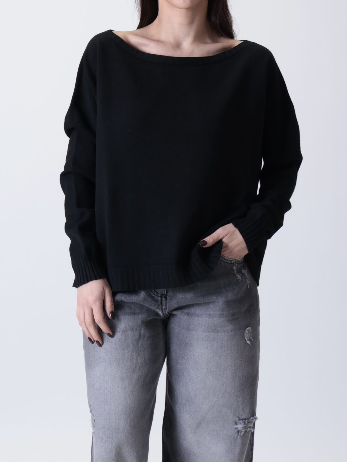 Maglione scollo barca nero