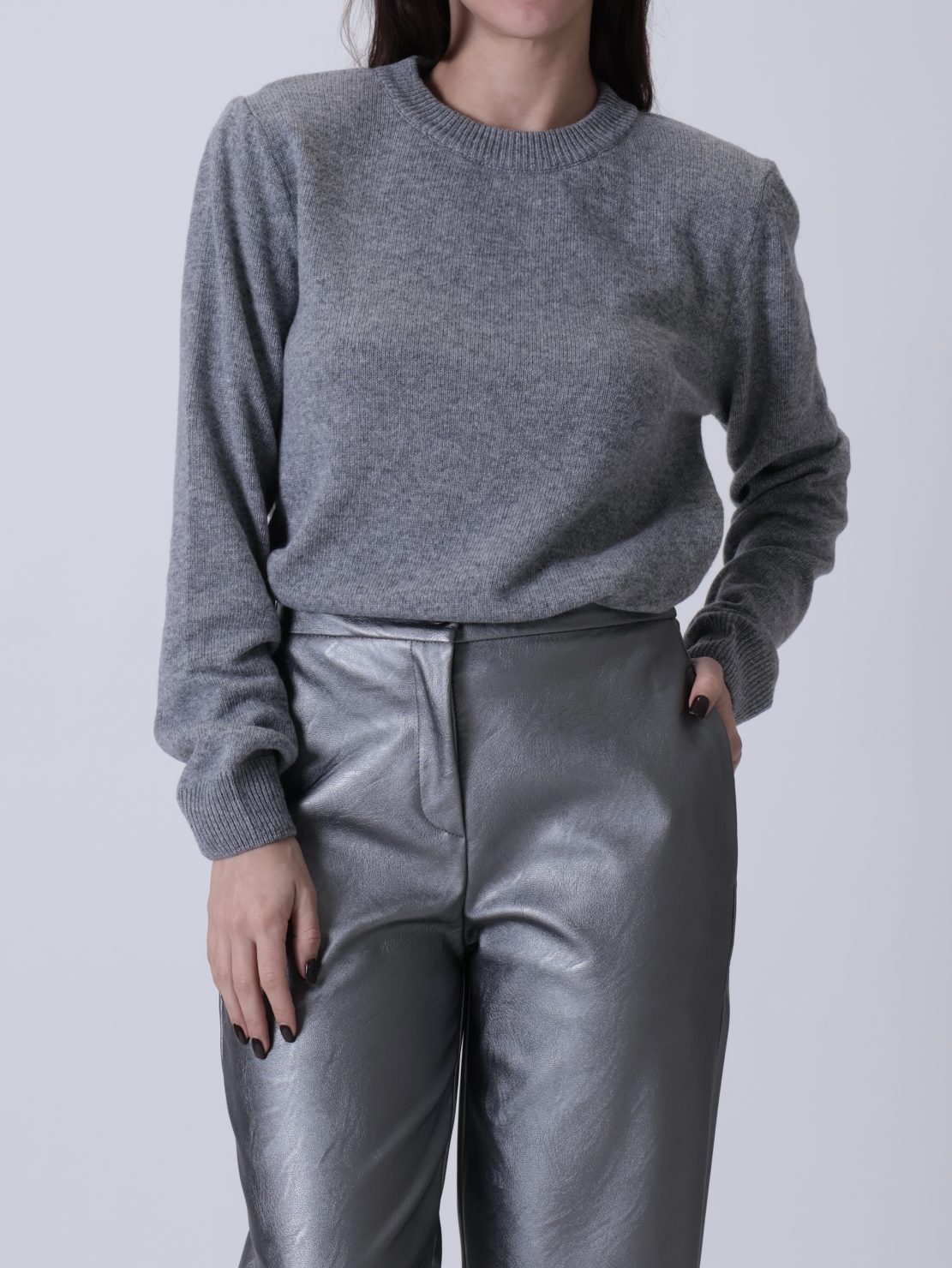 Maglione spalle imbottite grigio