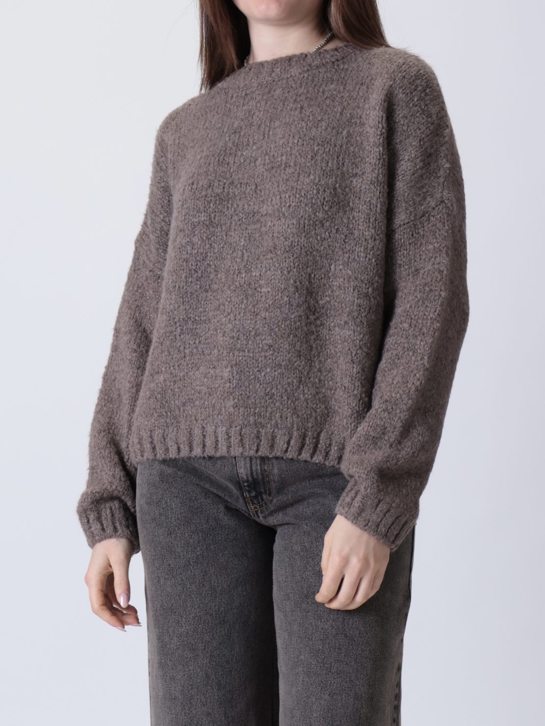 Maglione scollo barca castagno