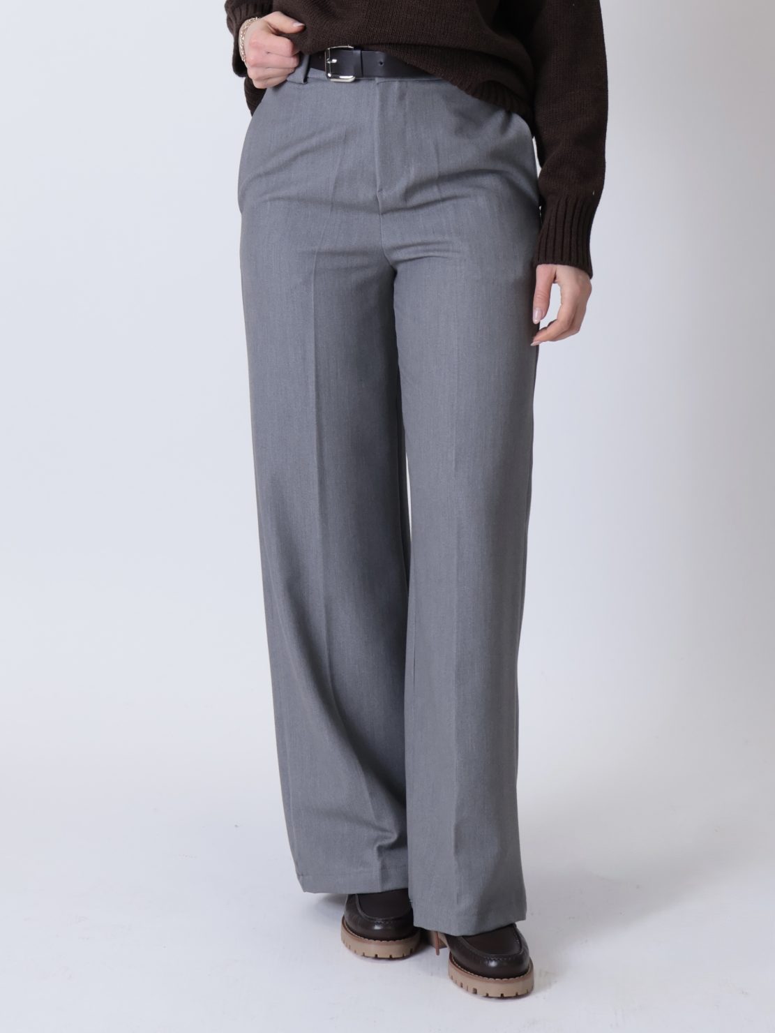 Pantalone palazzo grigio