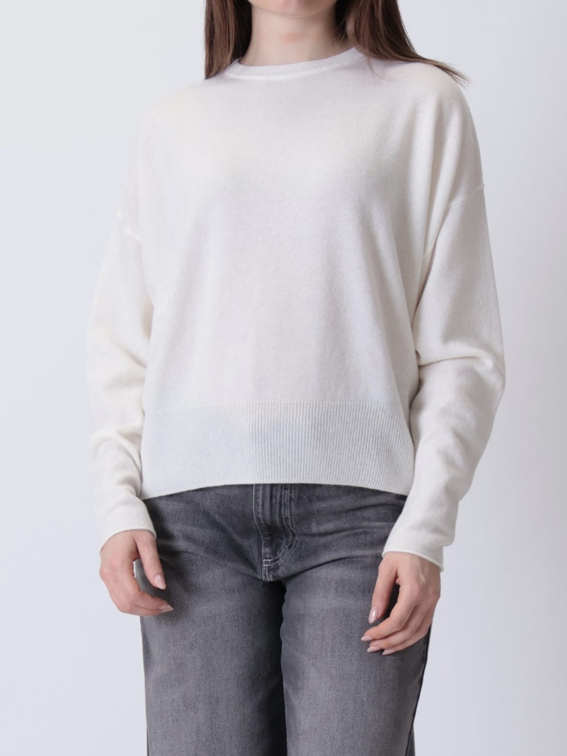 Maglione  over spalla scesa panna