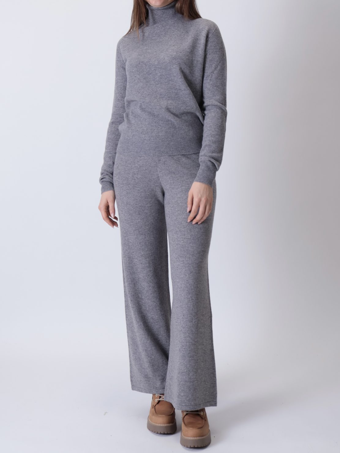 Maglione girocollo 100% lana grigio