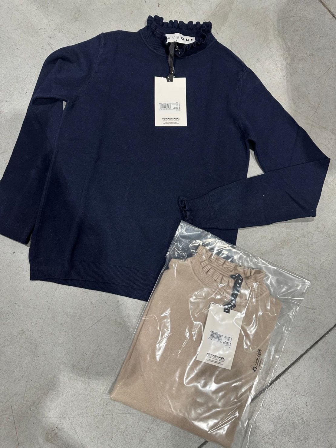 Maglia collo rouches blu