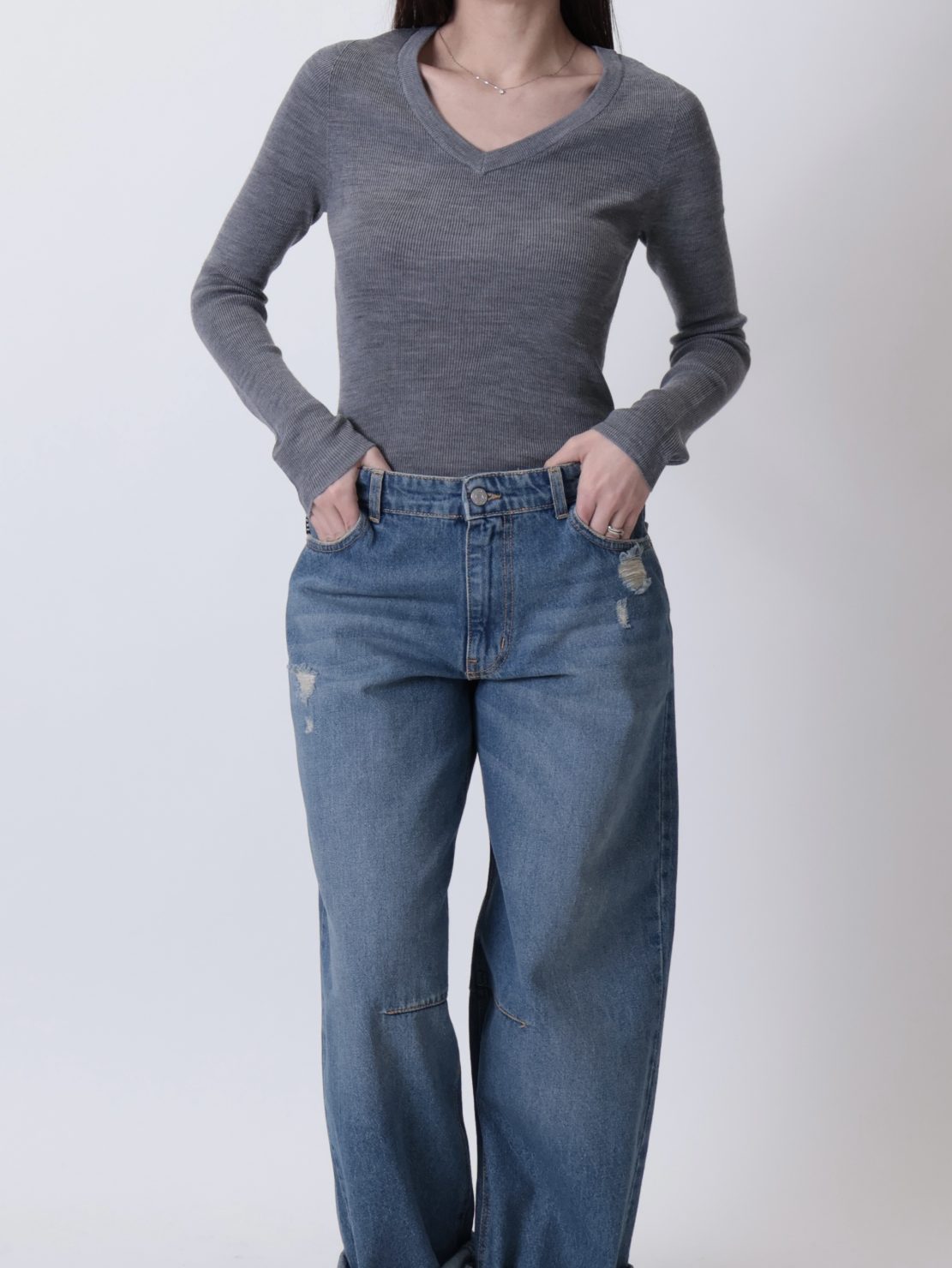 Maglia scollo V lana merino grigio